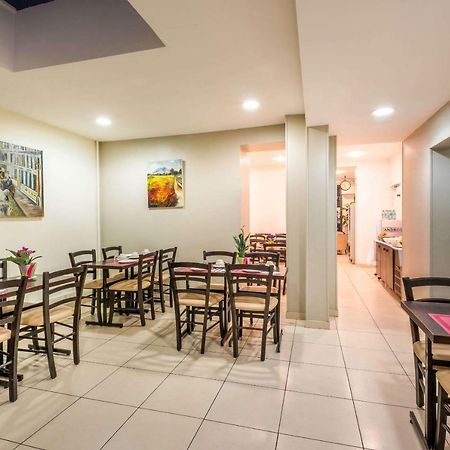 Comfort Hotel Au Firmament Asnières 외부 사진