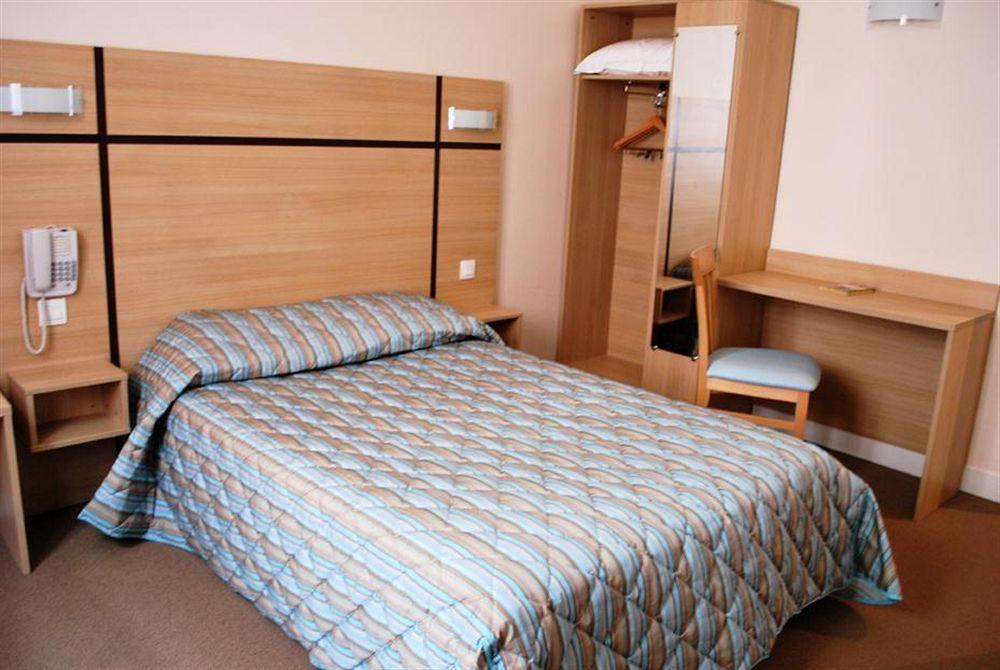 Comfort Hotel Au Firmament Asnières 외부 사진